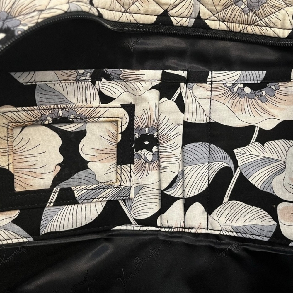 EUC Vera Bradley Camelia Black and Cream Floral Backpack preloved! - Picture 4 of 8